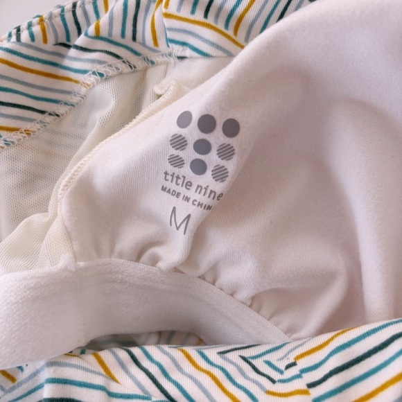 Title Nine Yes Dress Medium Shattered Stripe - Picture 7 of 9